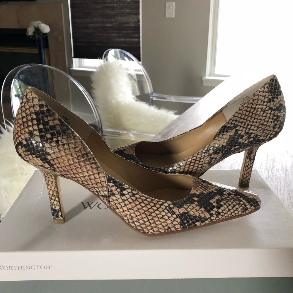 Heels / pumps